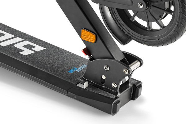 blu:s XT600